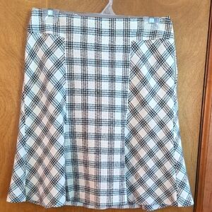 Size 4 Ann Taylor Loft Skirt Plaid
